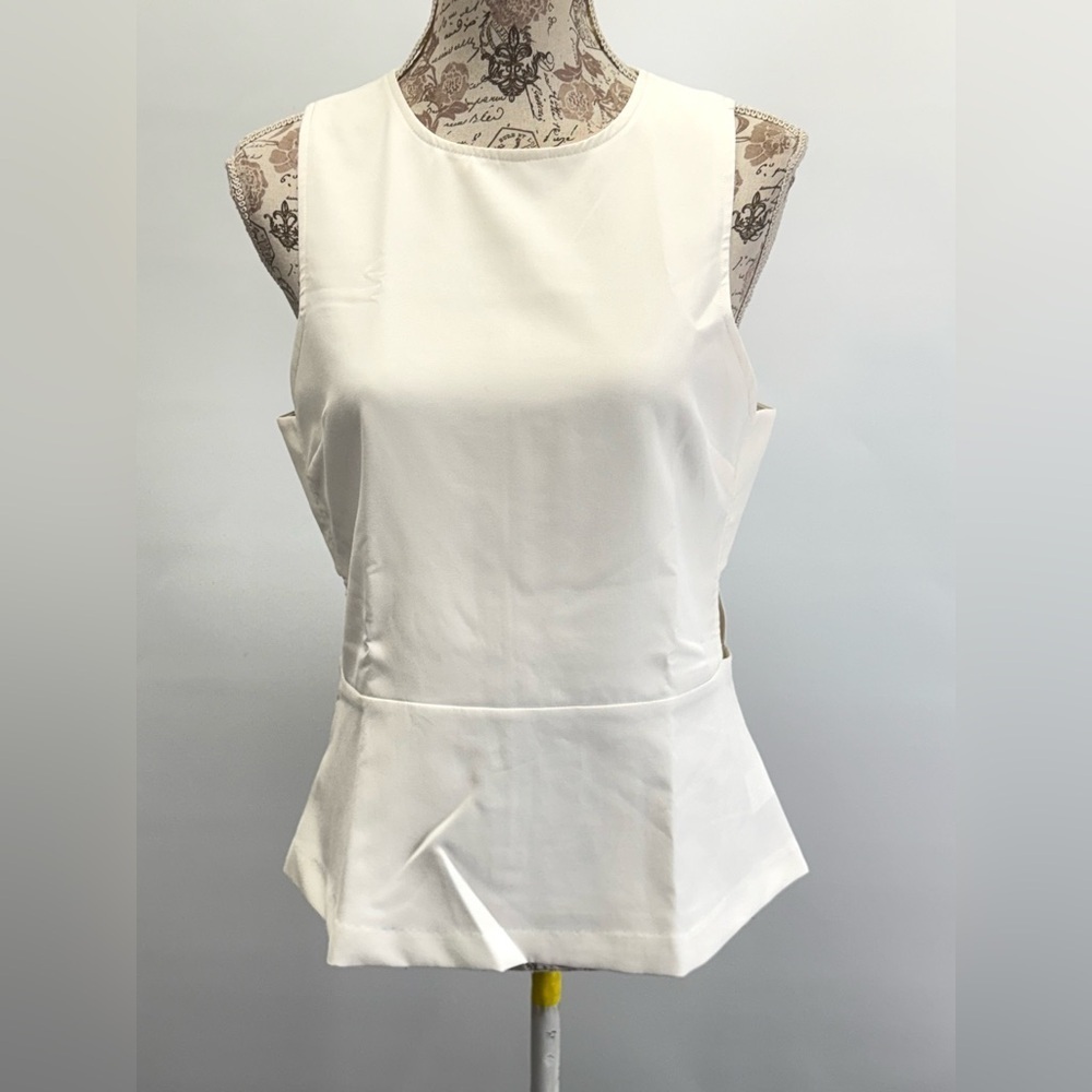 HOMMAGE L.A. White sleeveless cutout peplum blouse‎ size S